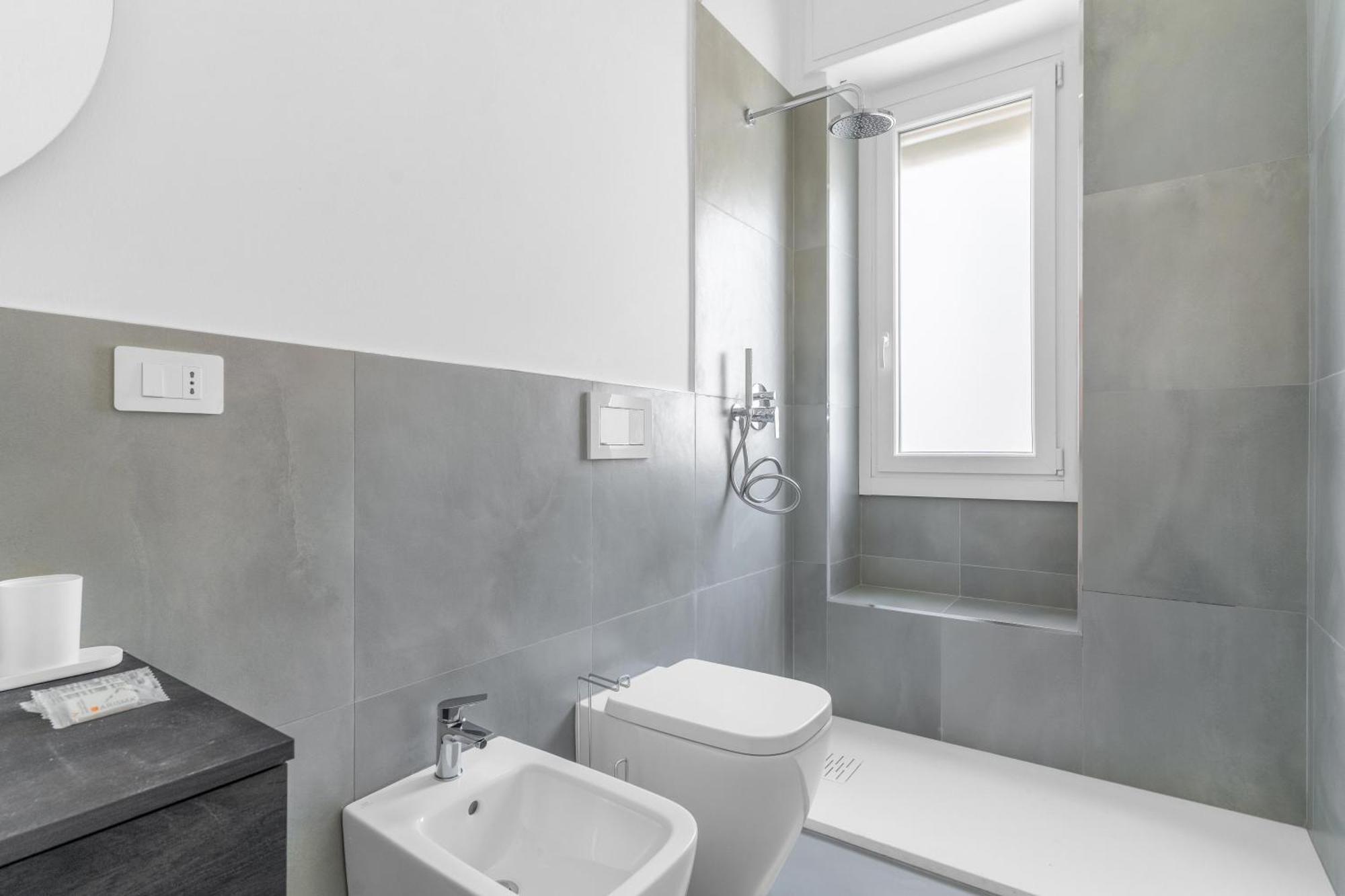 Vald10 -niguarda- New Luxury Large Milan
